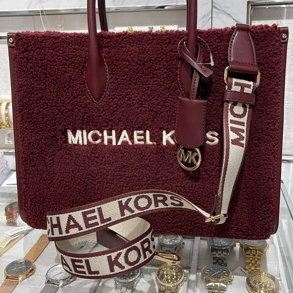Michael Kors Medium SHEARLING MIRELLA Tote
Shoulder Bag Sherpa 
Oxblood 
NWT - Picture 13 of 16